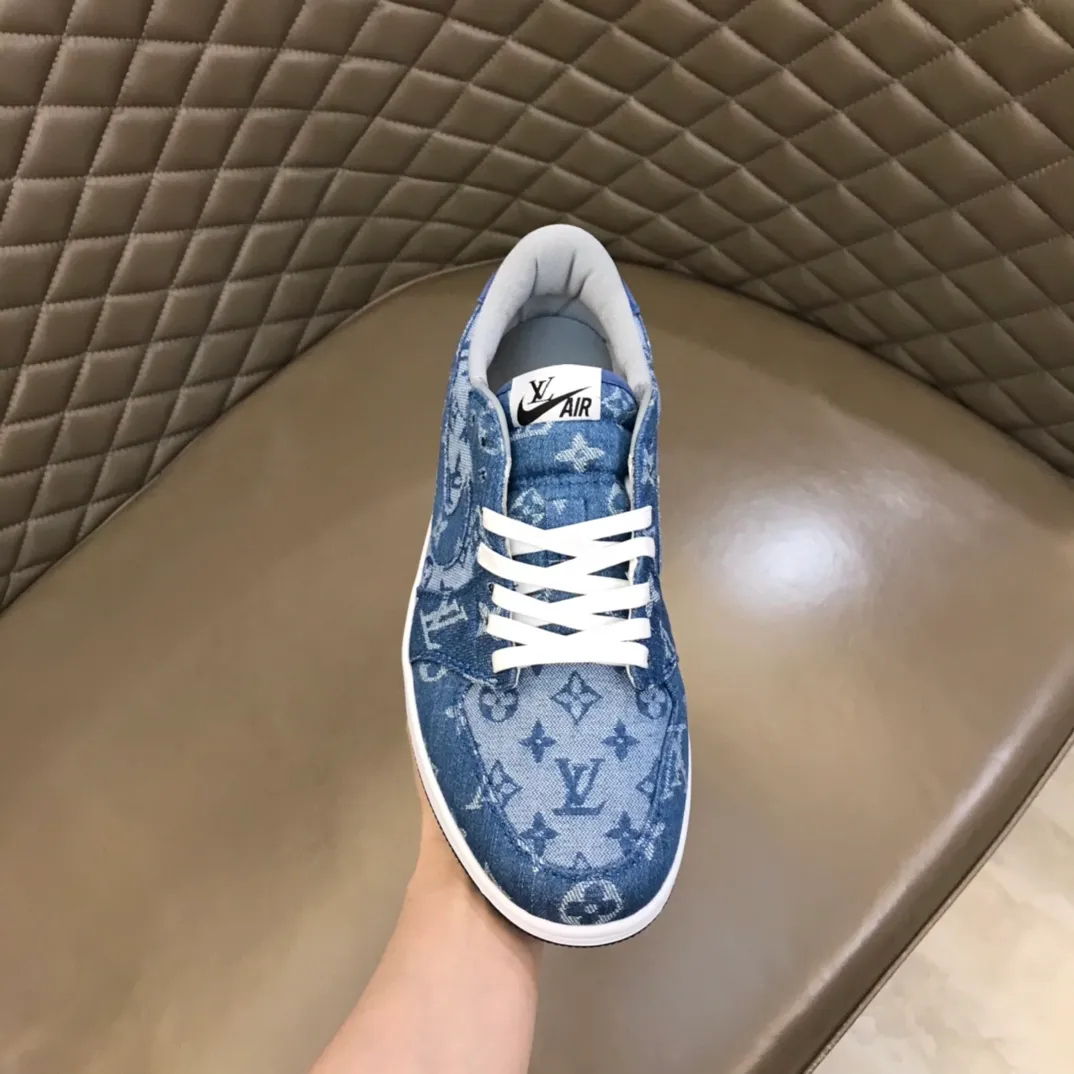 Men's shoes 💰p440 "*OUIS *UITTO* Nike" new original drawer box, co-branded low-top casual sneakers, this sneaker is completely made of denim canvas splicing leather, decorated with Louis Vuitton's iconic monogram and Damierl pattern with natural cowhide piping. The upper of this shoe combines LV’s most classic Monogram and Damier elements, giving it a sense of luxury and recognition! Size: 38-45